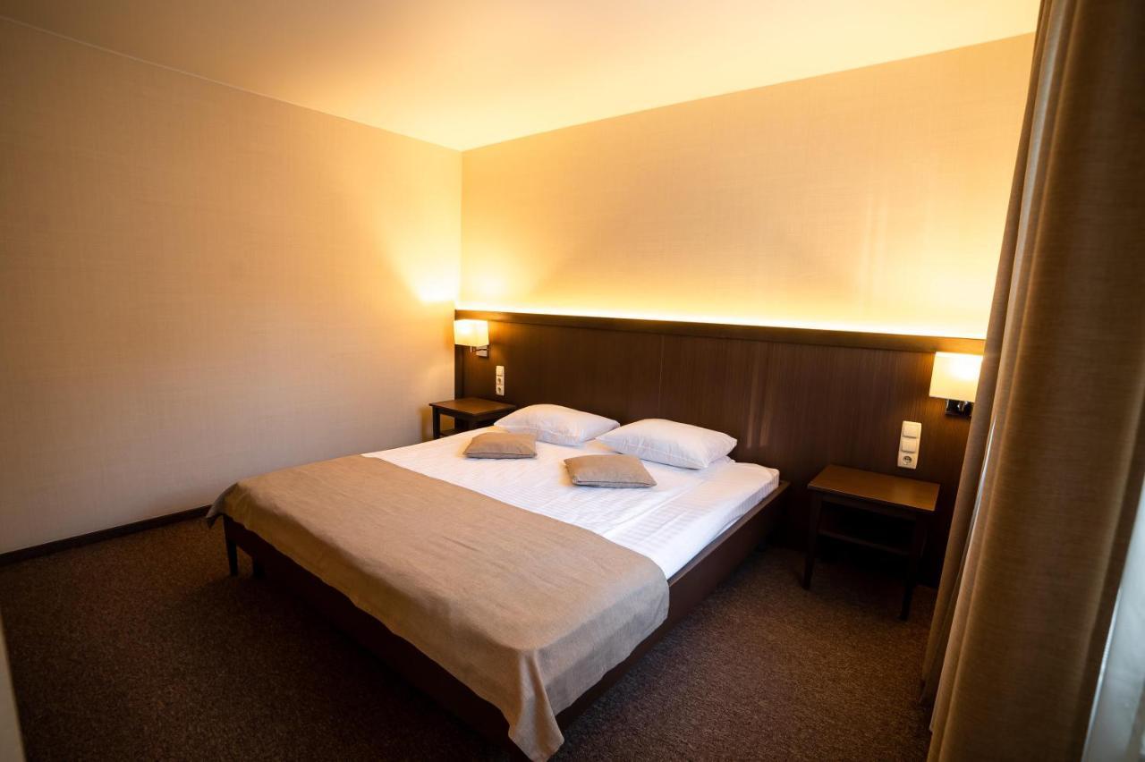 Hotel Sribni Leleky &